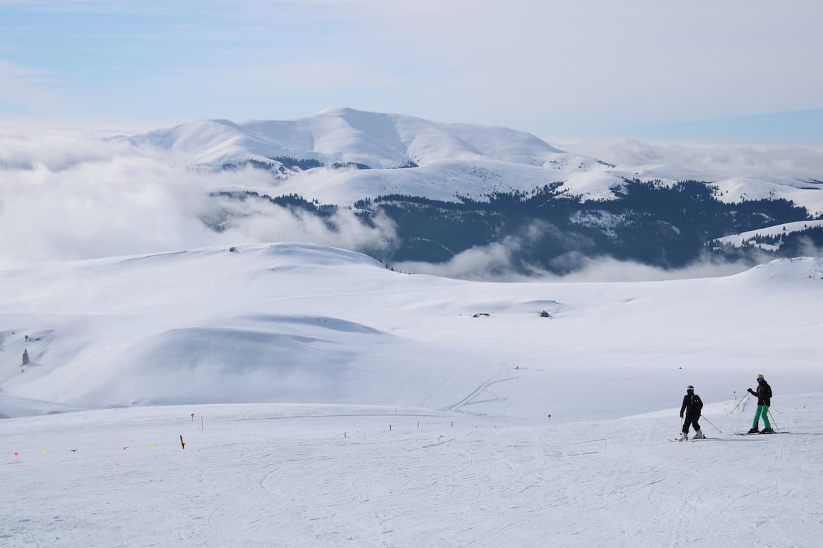 Winter special: Where to go skiing in Romania during the pandemic