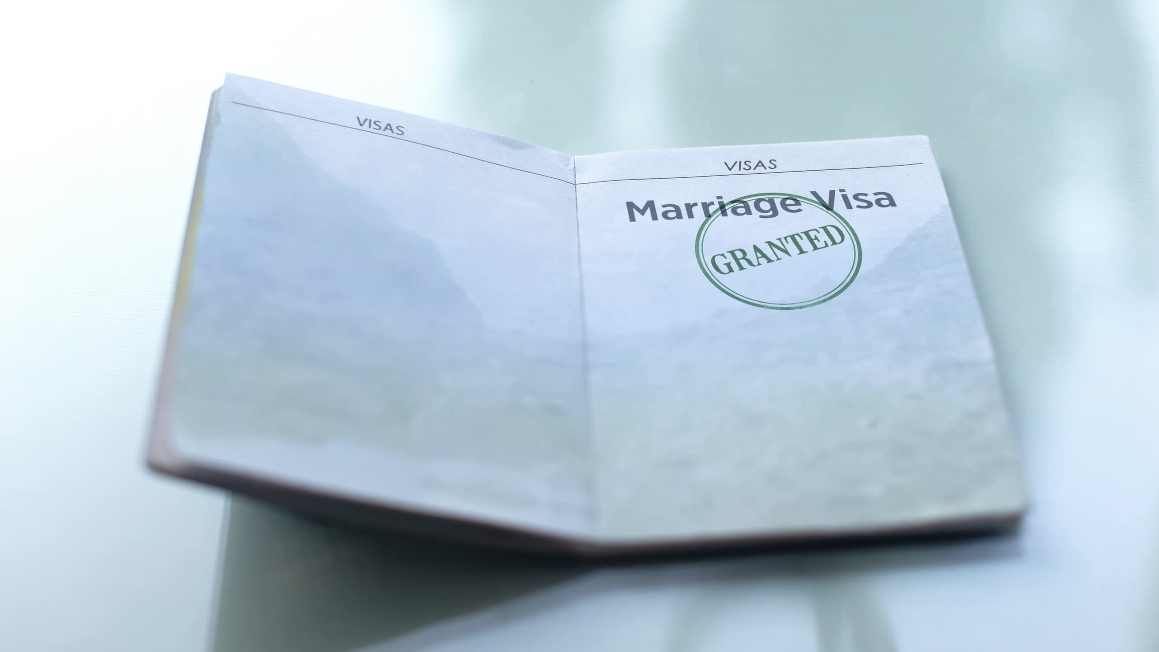 New legislative initiative seeks to grant Romanian citizenship to foreign spouses living abroad