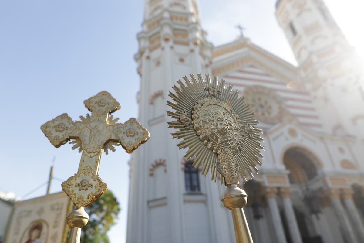 Superstitions and traditions on St. Andrew, the protector of Romania