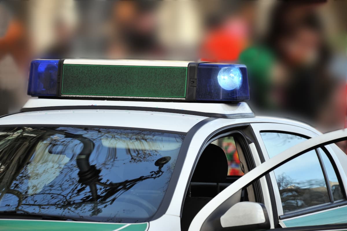 Two Romanian women missing after building collapse in Germany