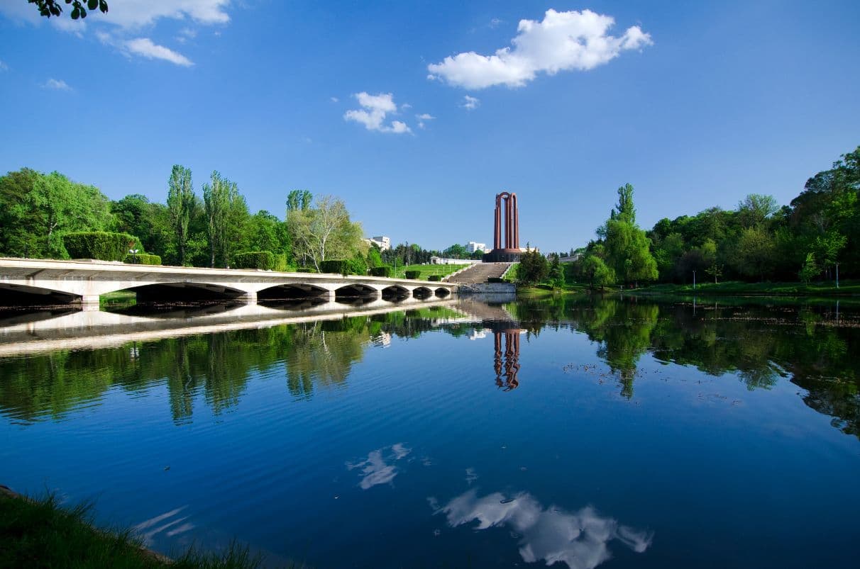 Weekend calendar: Bucharest Design Festival, KineDoc, Pentecost Fair