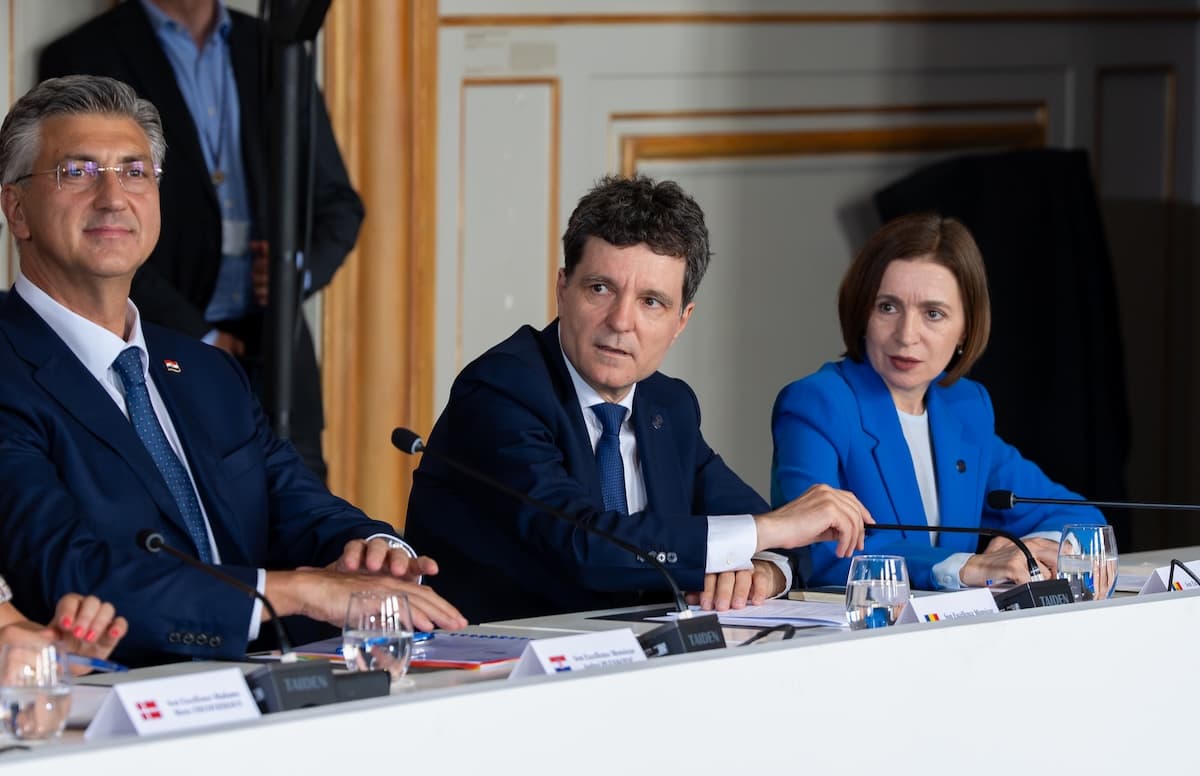 Romanian president reaffirms support for Ukraine after Coalition of the Willing meeting