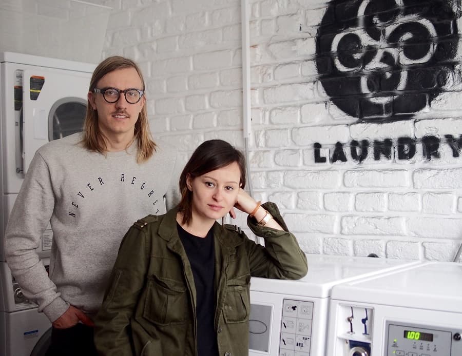 Young Romanian-German couple about opening Bucharest’s first street Laundromat