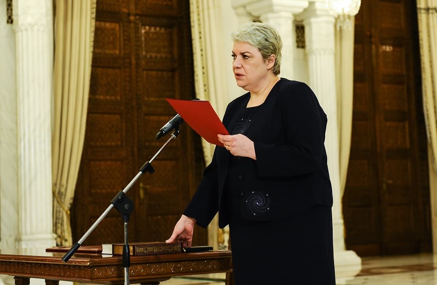 Romania may appoint a Muslim woman Prime Minister